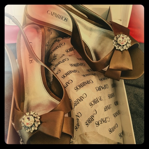 Caparros Shoes - Caparros VINTAGE Satin Pumps